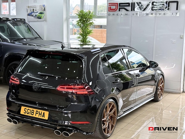 Used Volkswagen Golf 2018 for sale - 75639000: Photo 10
