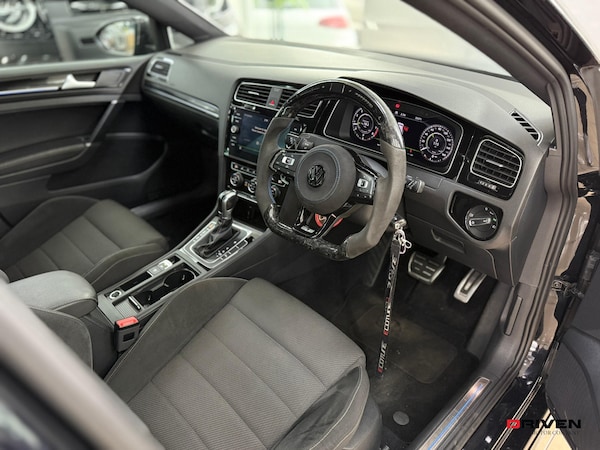 Used Volkswagen Golf 2018 for sale - 75639000: Photo 12