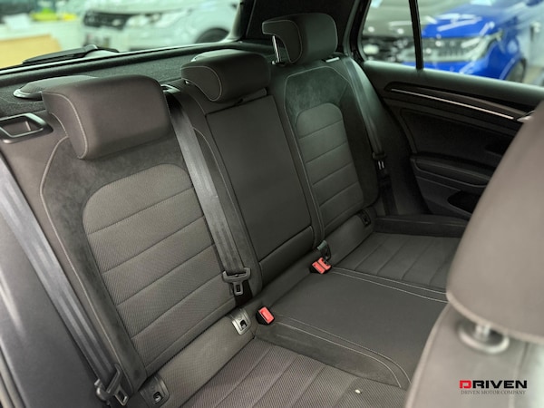 Used Volkswagen Golf 2018 for sale - 75639000: Photo 14