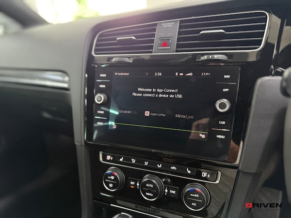 Used Volkswagen Golf 2018 for sale - 75639000: Photo 17