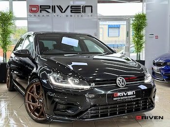 Used Volkswagen Golf 2018 for sale - 75639000: Photo
