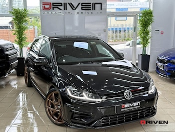 Used Volkswagen Golf 2018 for sale - 75639000: Photo