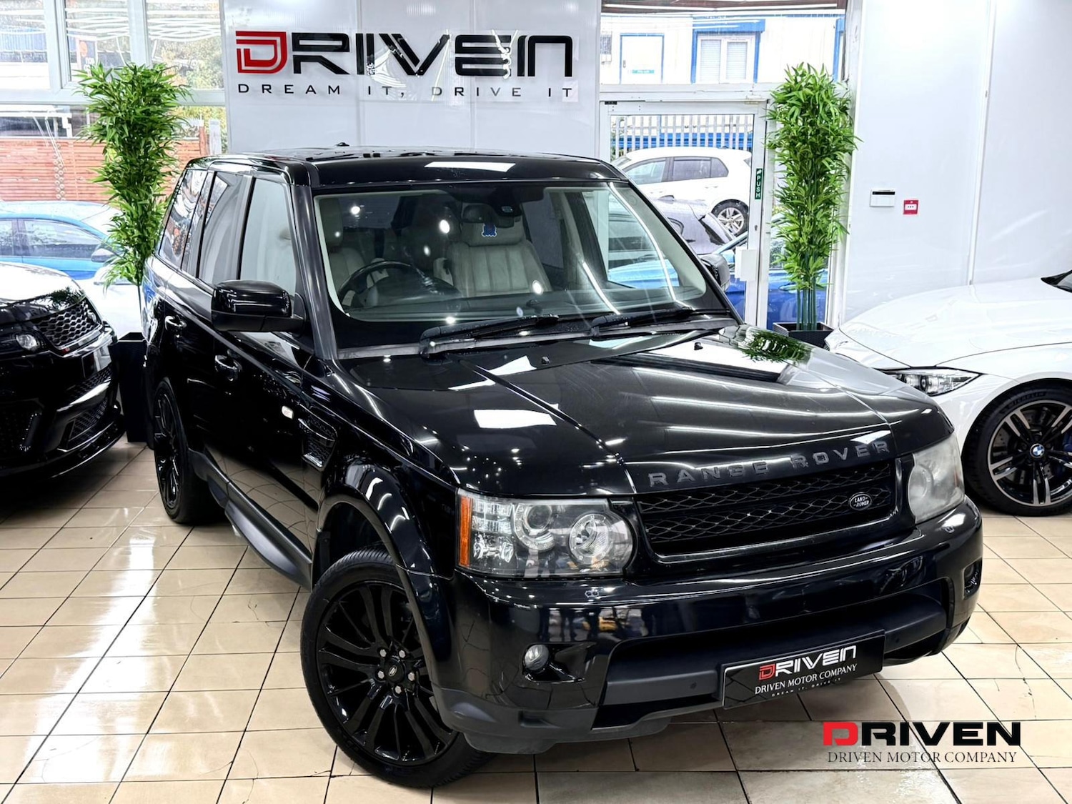 Used Land Rover Range Rover Sport 2011 for sale - 76376964: Photo 2