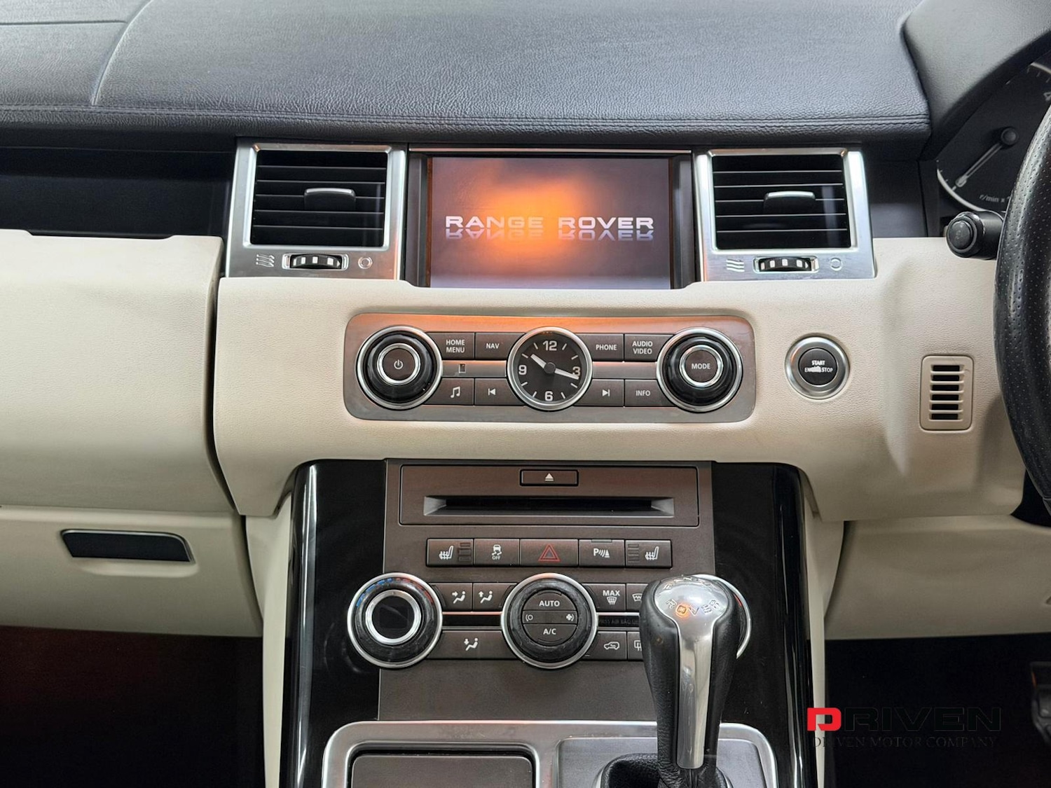 Used Land Rover Range Rover Sport 2011 for sale - 76376964: Photo 26