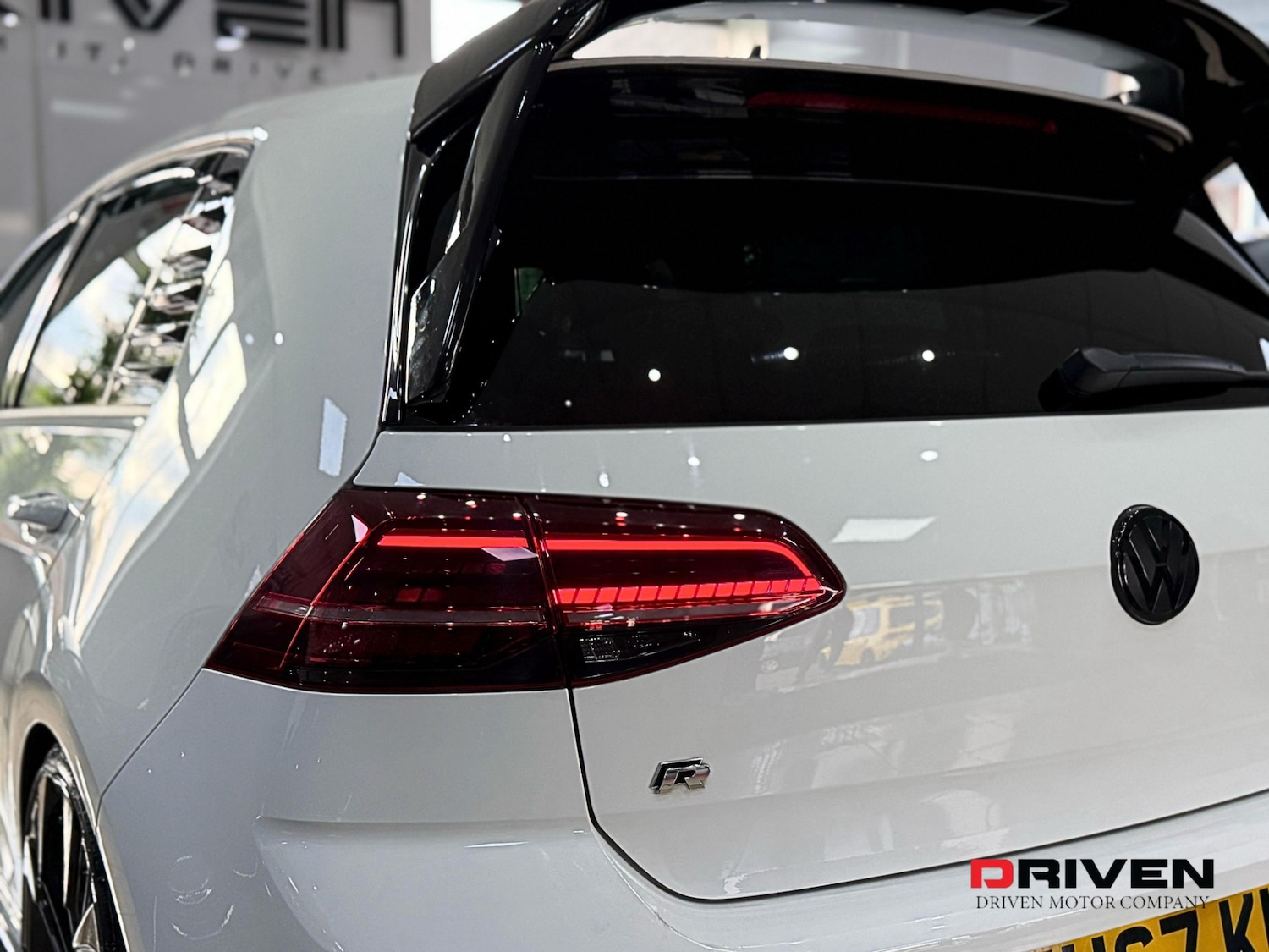 Used Volkswagen Golf 2017 for sale - 76393474: Photo 29