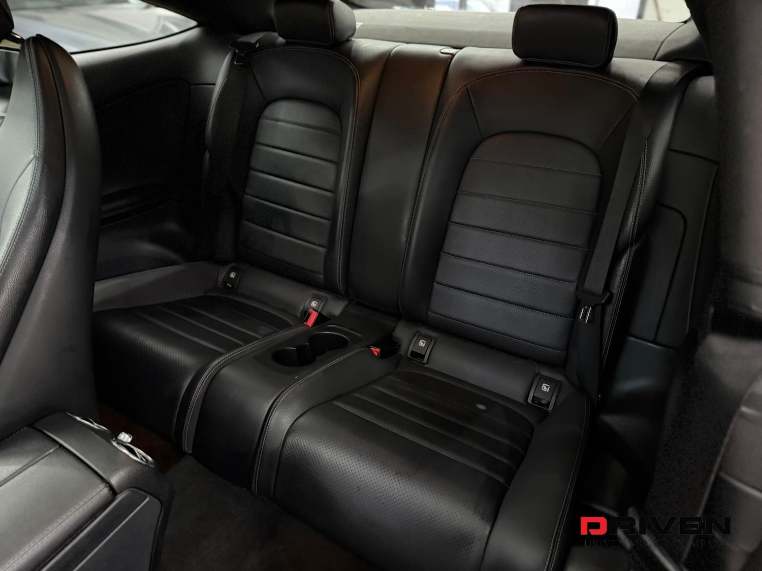 Used Mercedes-Benz C Class 2018 for sale - 76855468: Photo 14