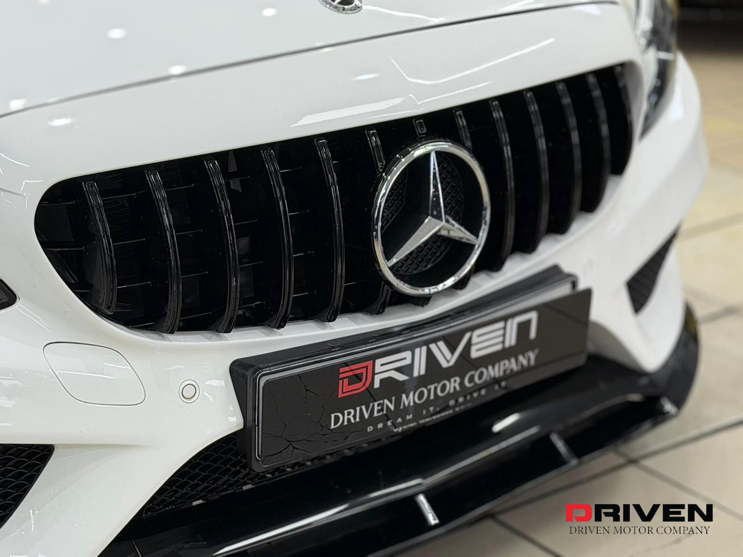 Used Mercedes-Benz C Class 2018 for sale - 76855468: Photo 15