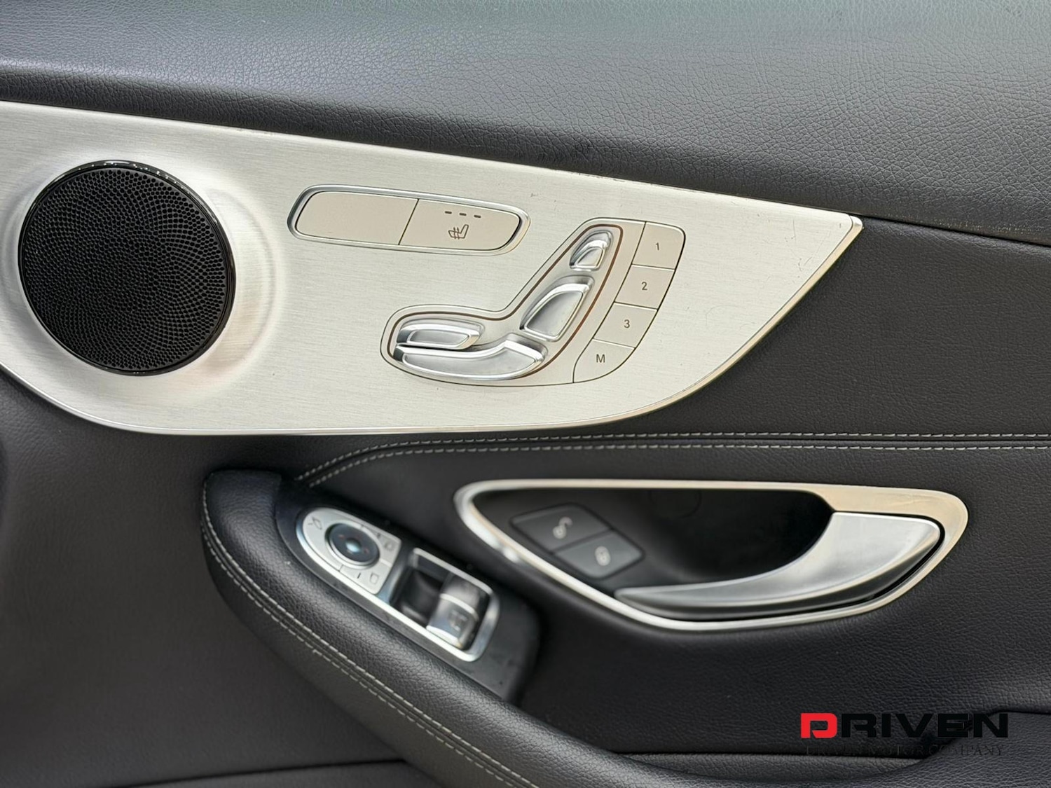 Used Mercedes-Benz C Class 2018 for sale - 76855468: Photo 25