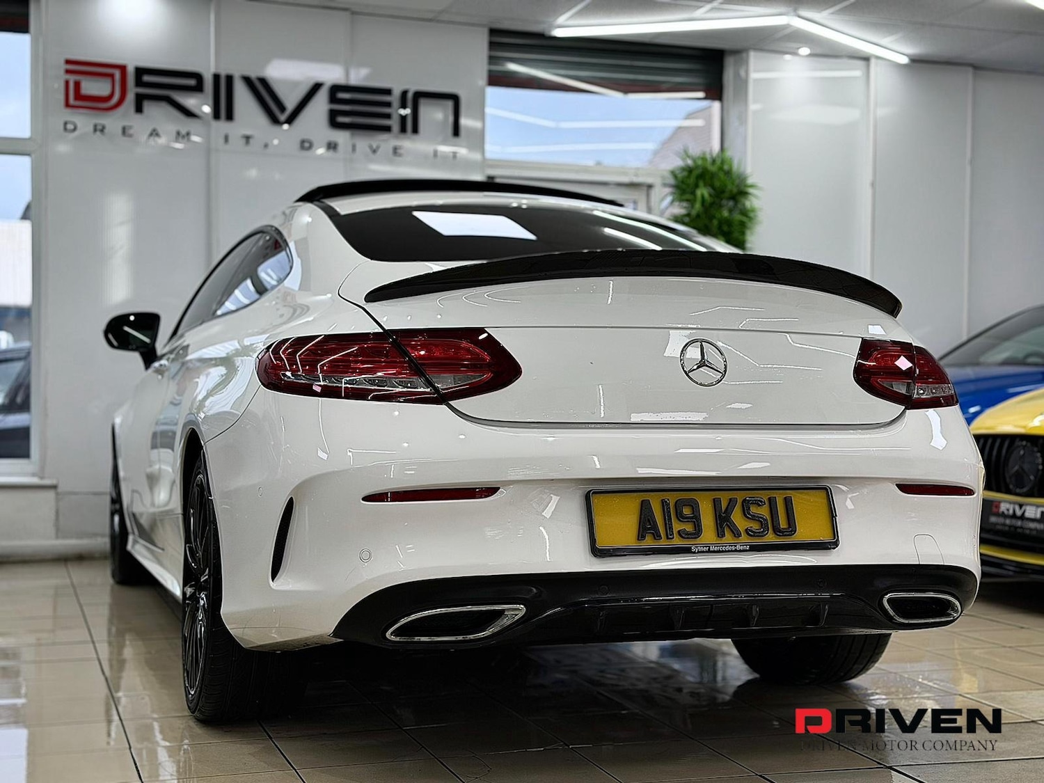 Used Mercedes-Benz C Class 2018 for sale - 76855468: Photo 32