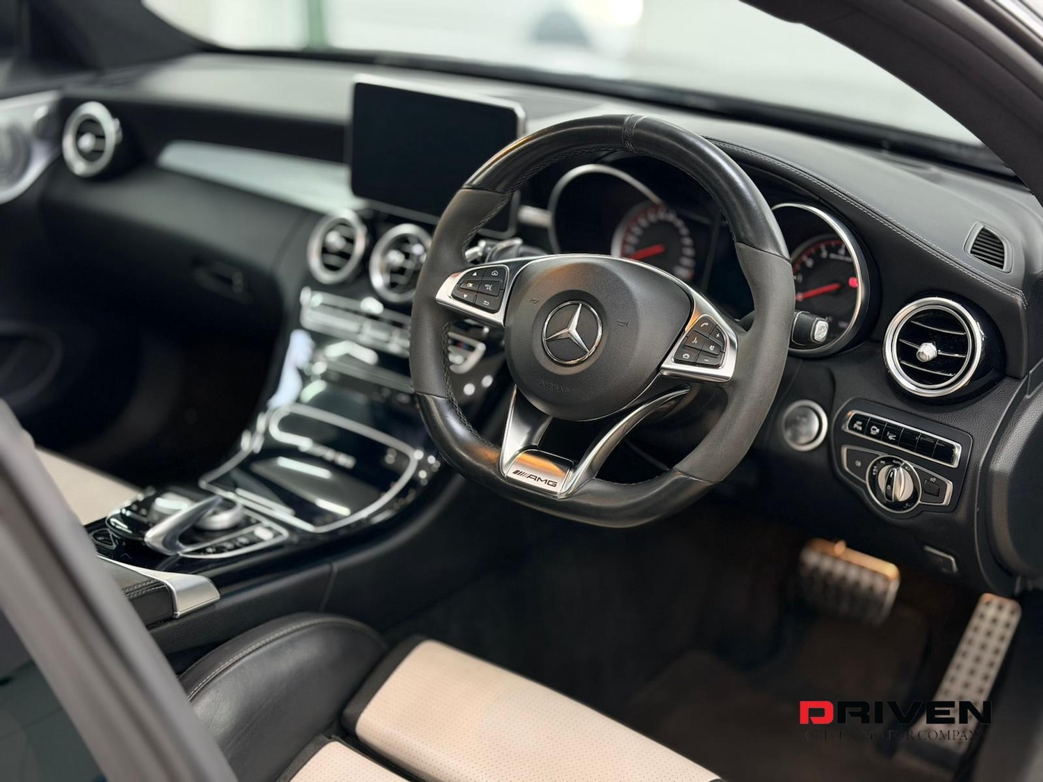 Used Mercedes-Benz C Class 2016 for sale - 76268641: Photo 18