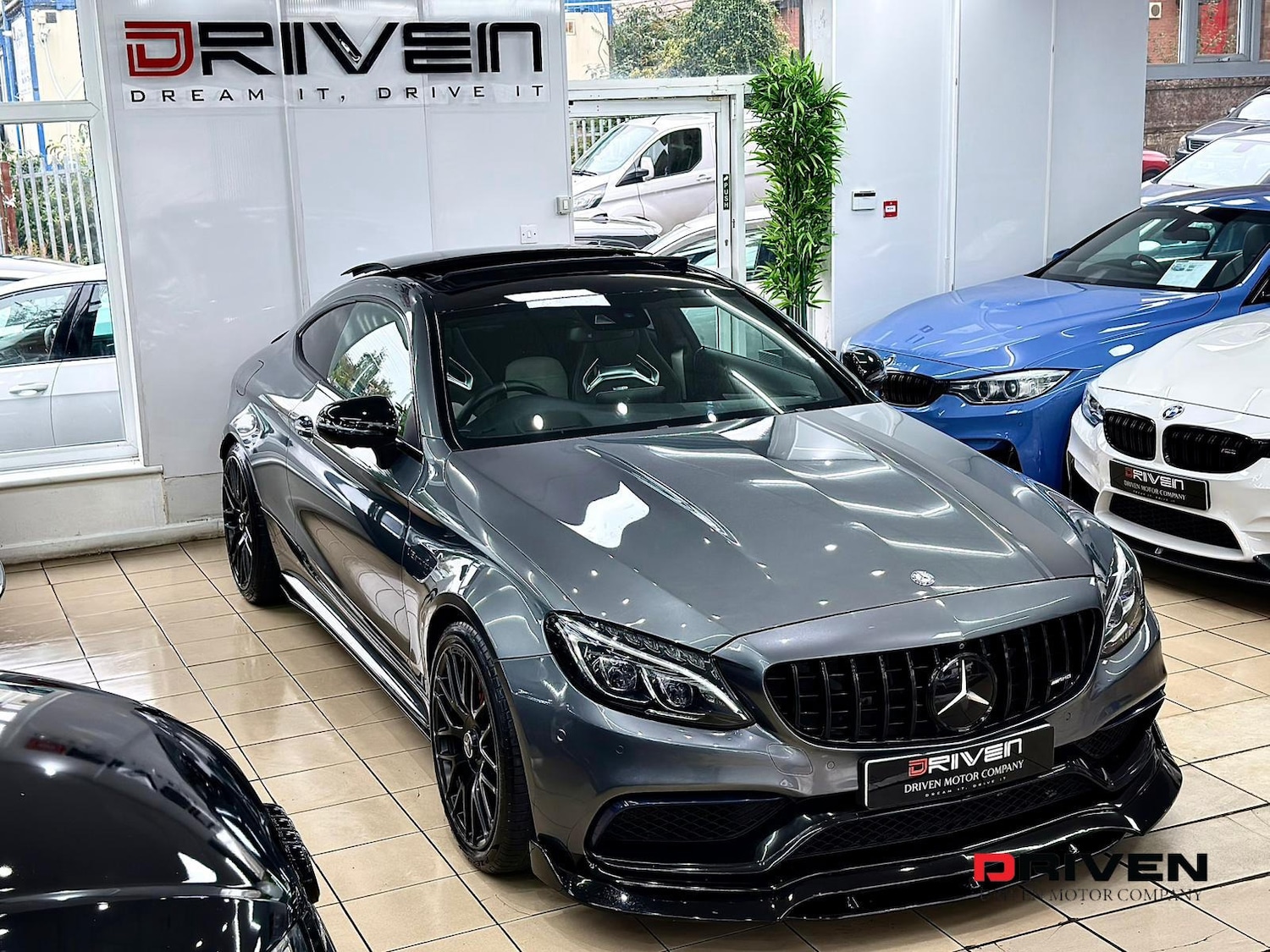 Used Mercedes-Benz C Class 2016 for sale - 76268641: Photo 3