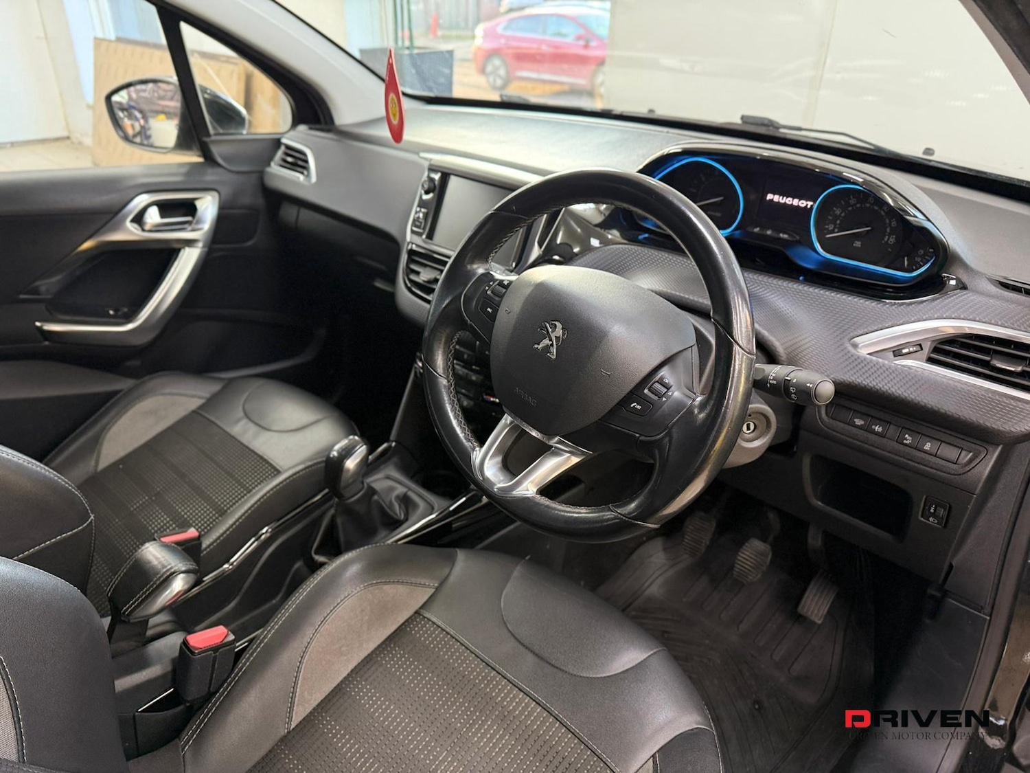Used Peugeot 2008 2017 for sale - 77049355: Photo 13
