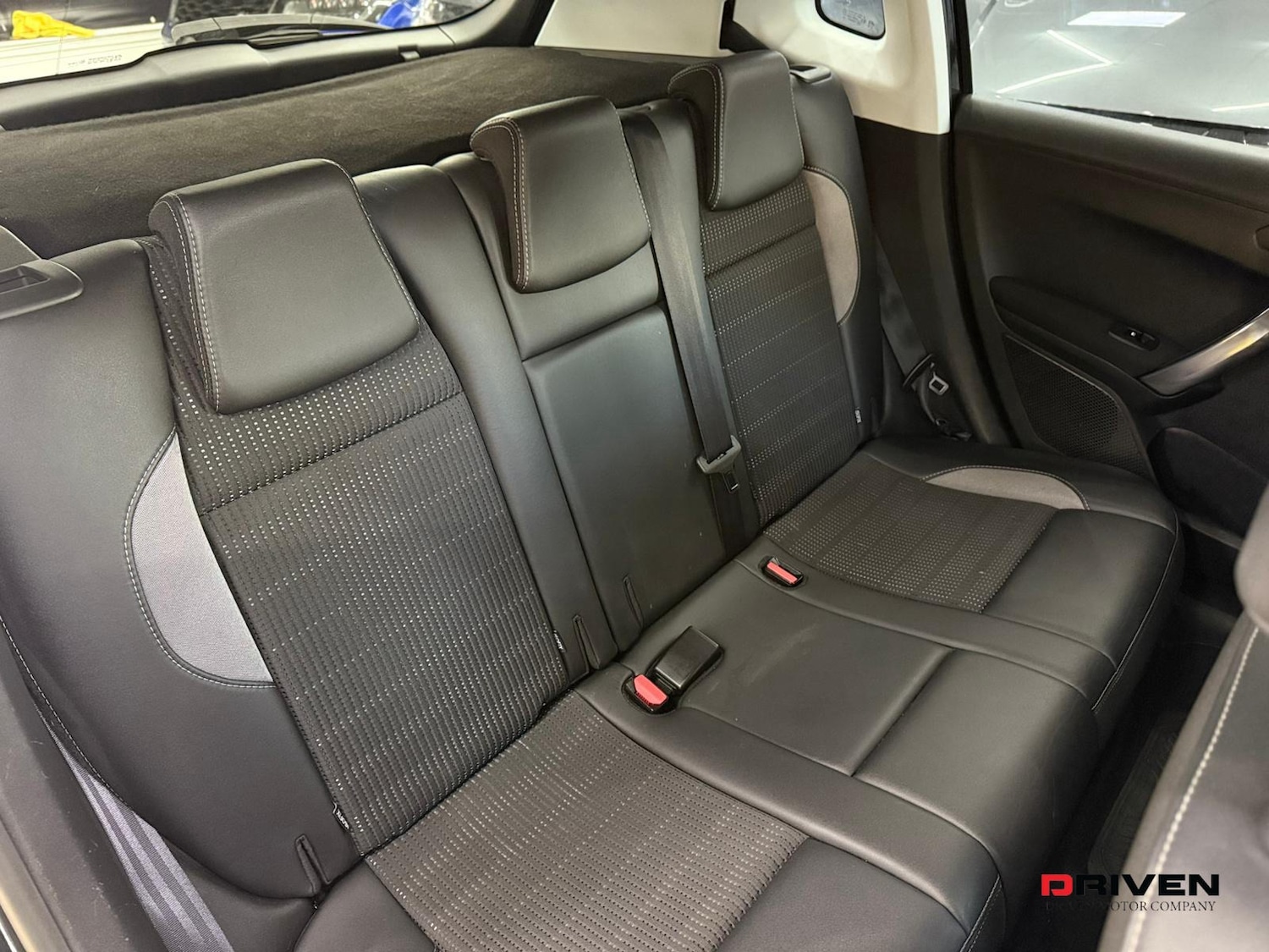 Used Peugeot 2008 2017 for sale - 77049355: Photo 15