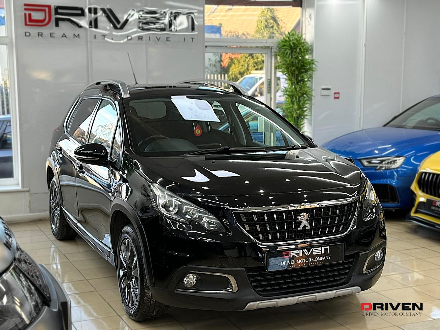 Used Peugeot 2008 2017 for sale - 77049355: Photo 4