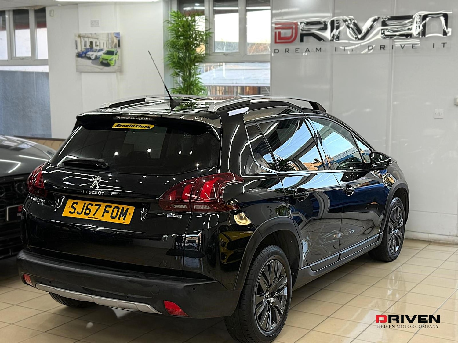 Used Peugeot 2008 2017 for sale - 77049355: Photo 8