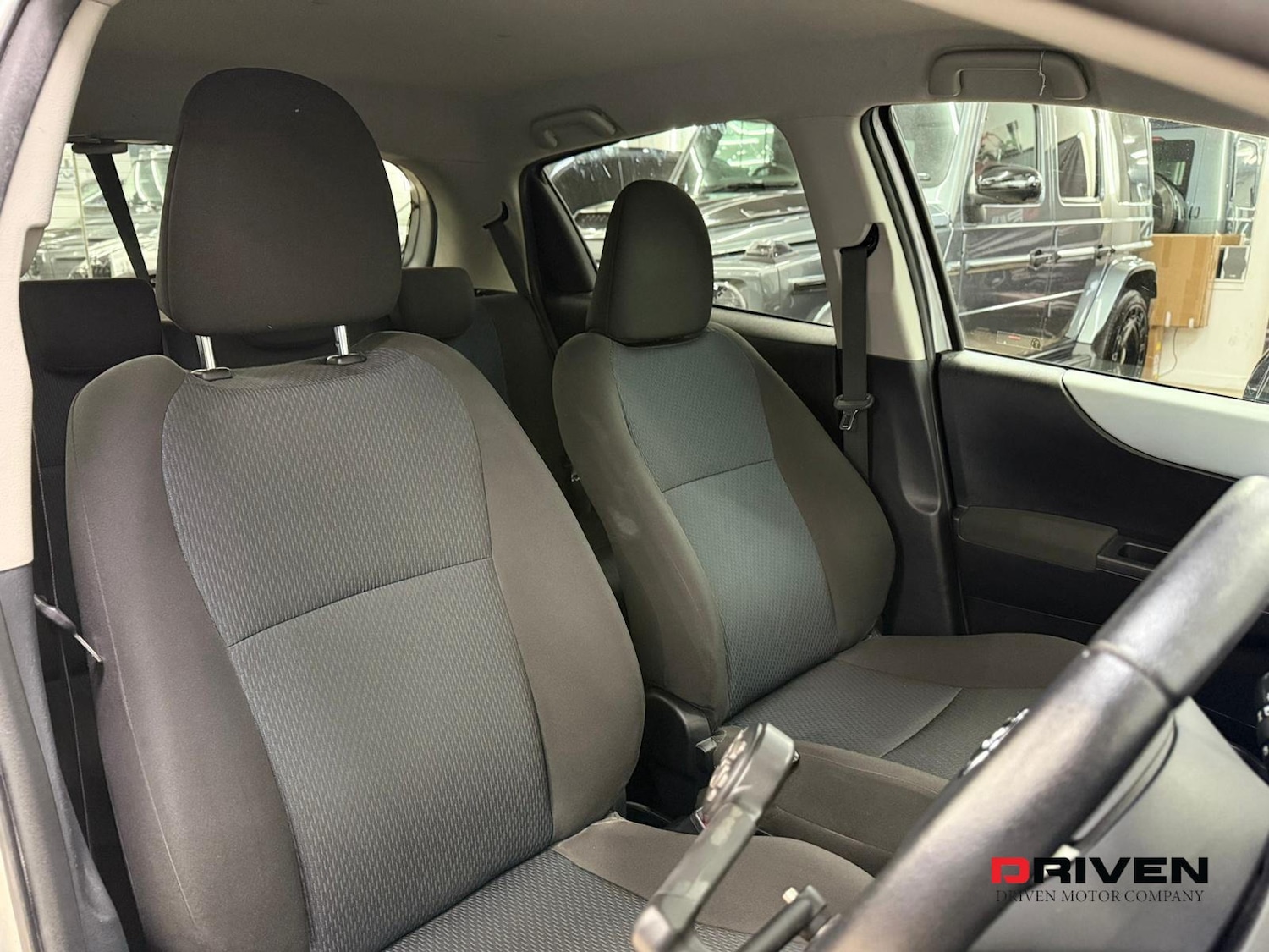 Used Toyota Yaris 2012 for sale - 76828105: Photo 12