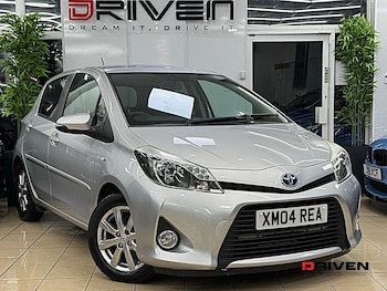 Used Toyota Yaris 2012 for sale - 76828105: Photo