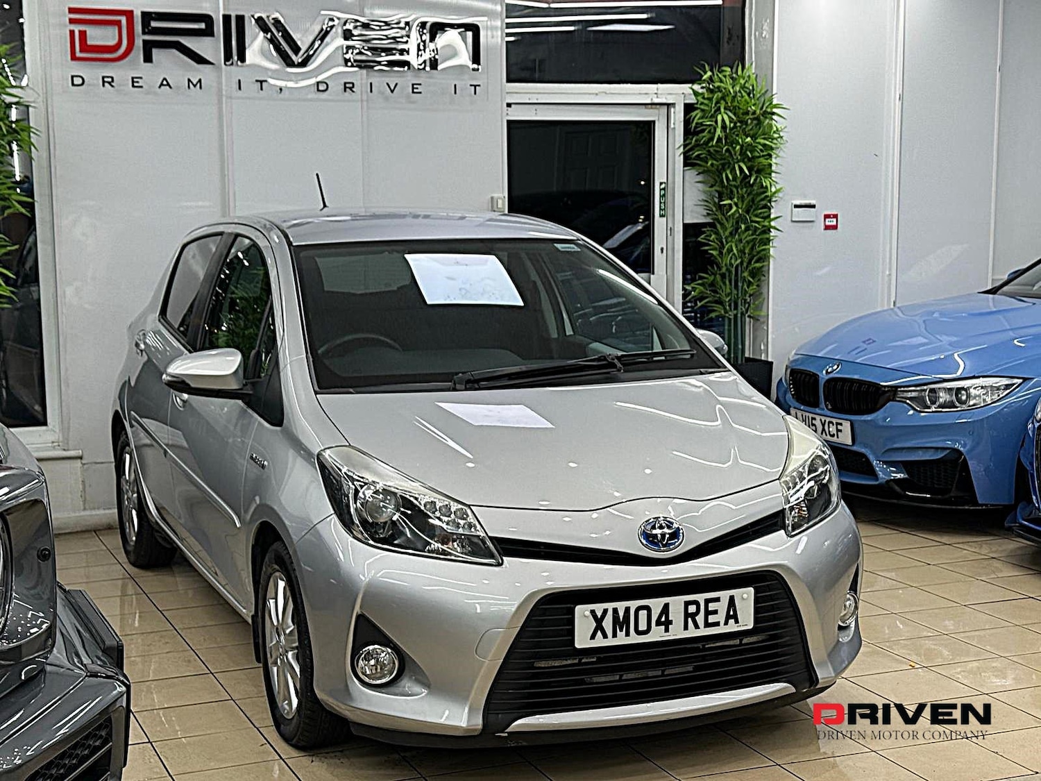 Used Toyota Yaris 2012 for sale - 76828105: Photo 3
