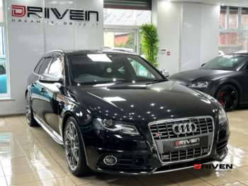 Used Audi A4 Avant 2010 for sale - 74647731: Photo