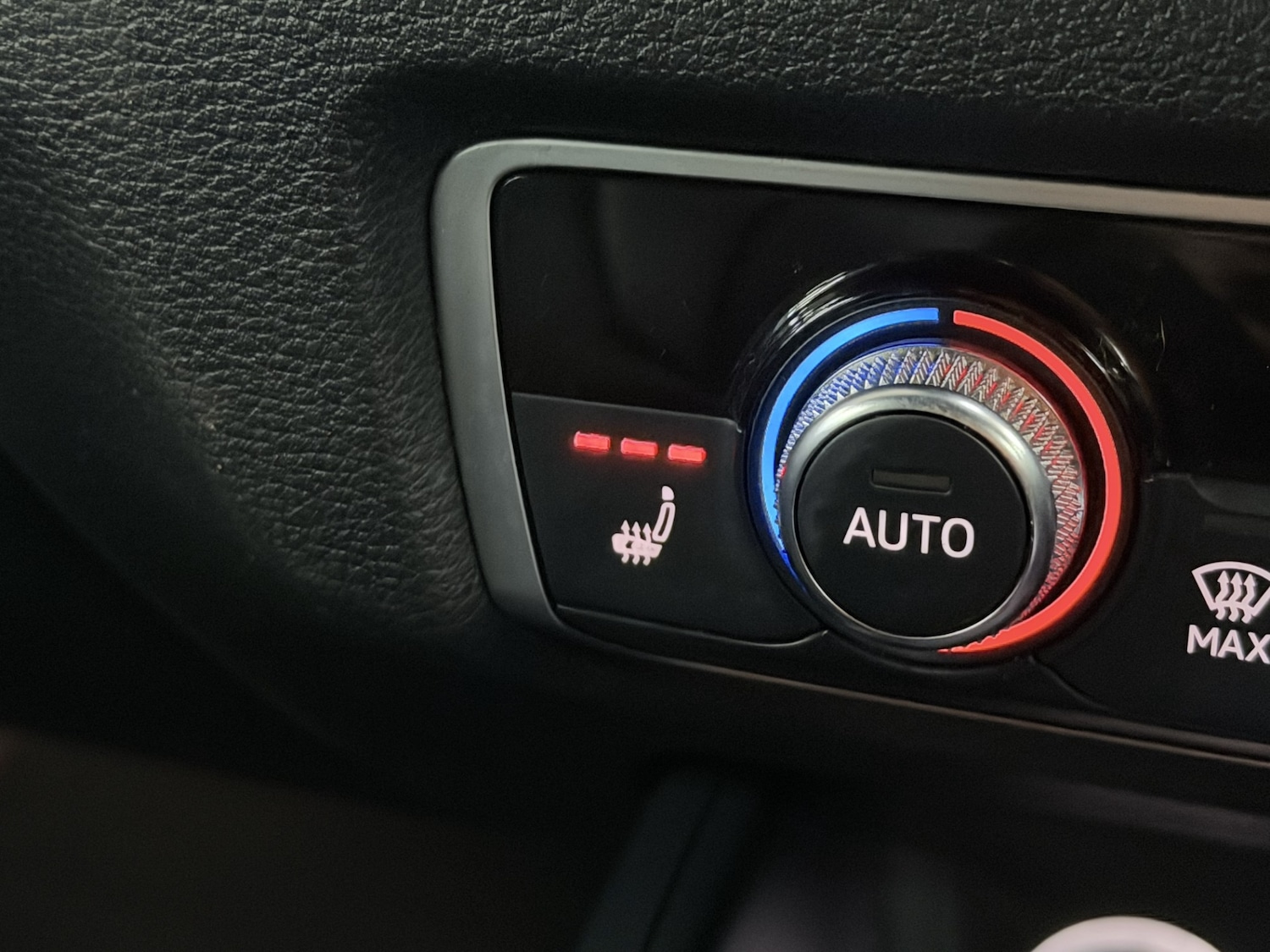 Used Audi A3 2017 for sale - 76974660: Photo 32