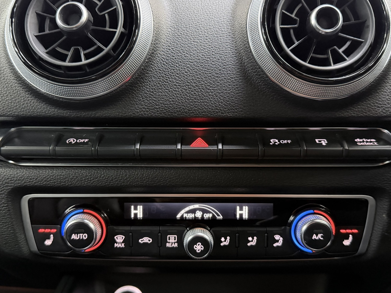 Used Audi A3 2017 for sale - 76974660: Photo 33