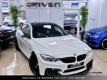 Used BMW M4 2017 for sale - 77165106: Photo
