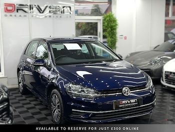 Used Volkswagen Golf 2018 for sale - 78218187: Photo