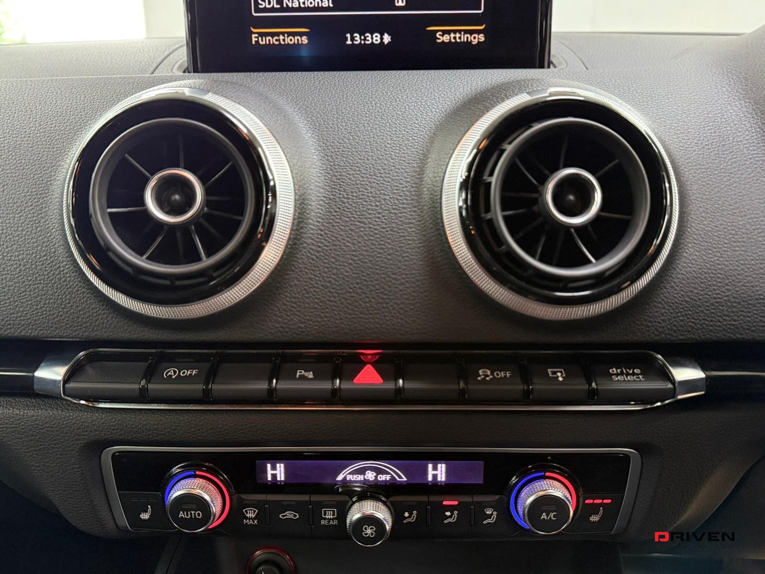 Used Audi A3 2014 for sale - 77328914: Photo 22