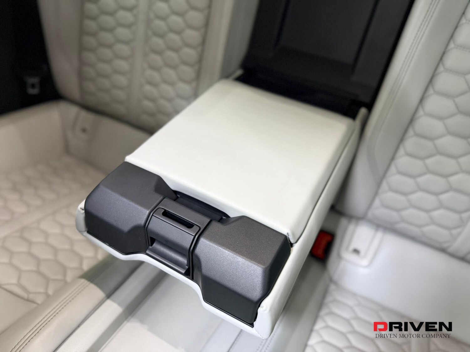 Used Audi RS5 2017 for sale - 77014922: Photo 25