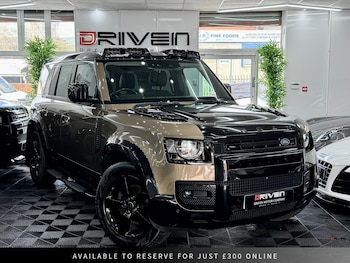 Used Land Rover Defender 2021 for sale - 78309971: Photo