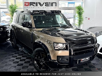 Used Land Rover Defender 2021 for sale - 78309971: Photo