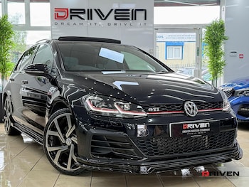 Used Volkswagen Golf 2017 for sale - 75587587: Photo