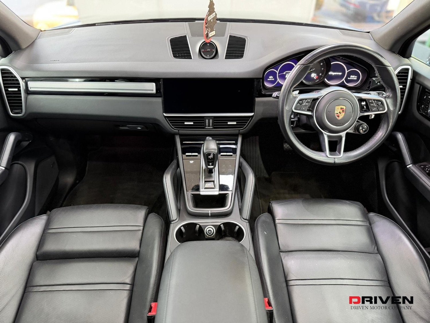 Used Porsche Cayenne 2023 for sale - 77101402: Photo 12