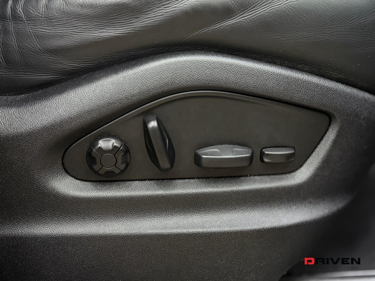 Used Porsche Cayenne 2023 for sale - 77101402: Photo 25