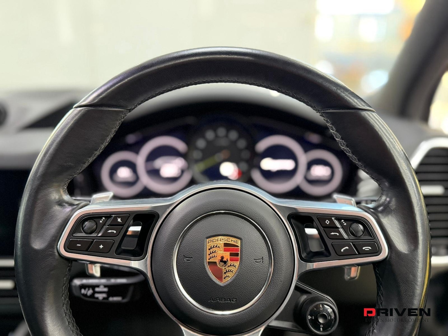 Used Porsche Cayenne 2023 for sale - 77101402: Photo 28