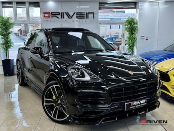Used Porsche Cayenne 2023 for sale - 77101402: Photo