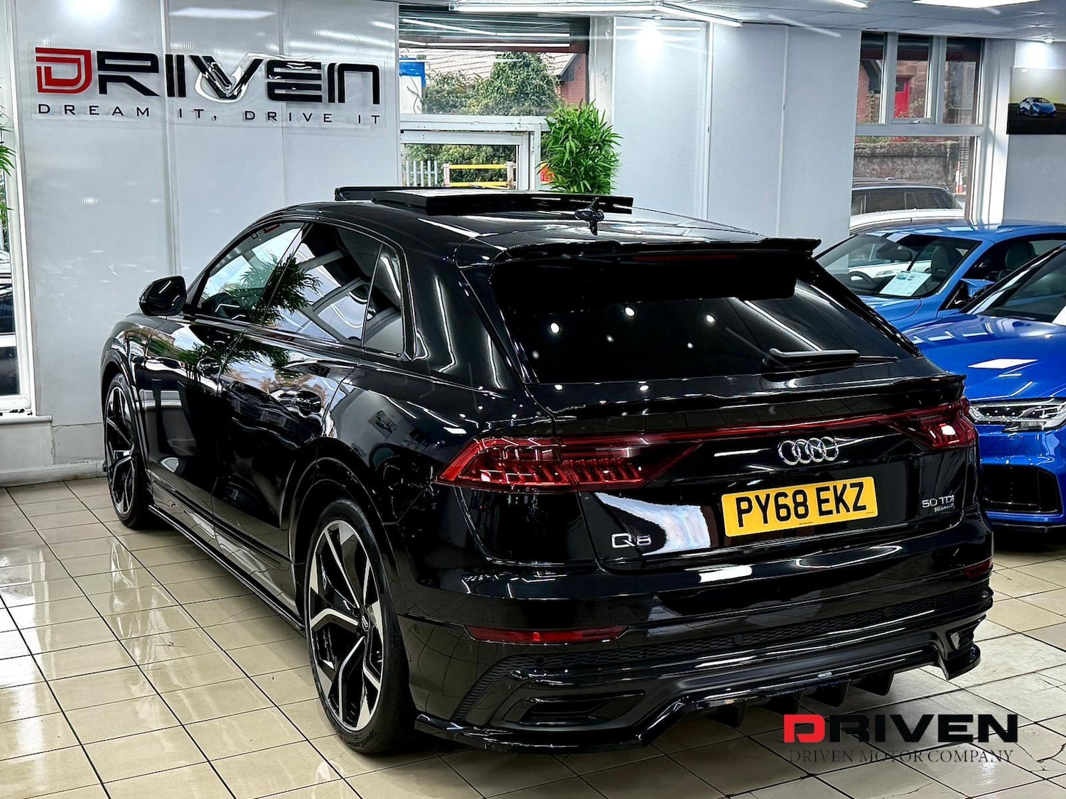 Used Audi Q8 2018 for sale - 76517925: Photo 10