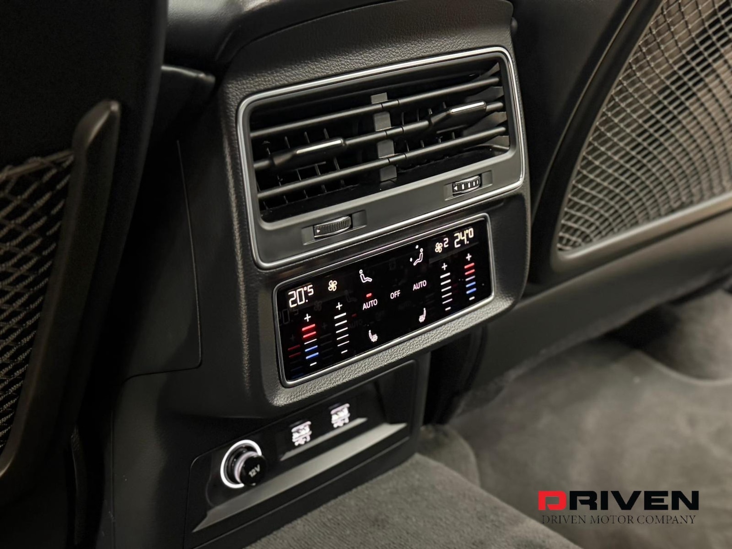 Used Audi Q8 2018 for sale - 76517925: Photo 22