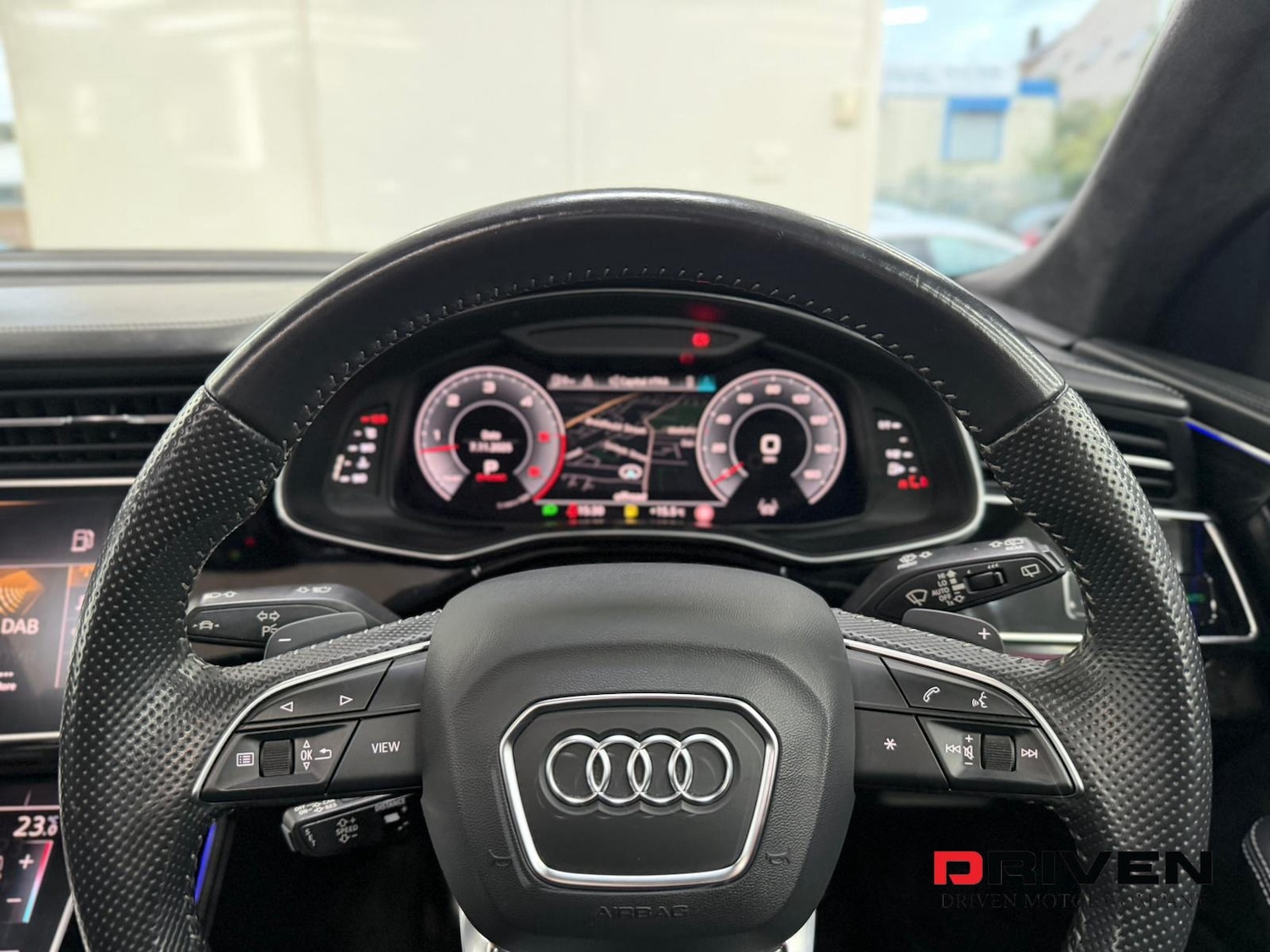 Used Audi Q8 2018 for sale - 76517925: Photo 26