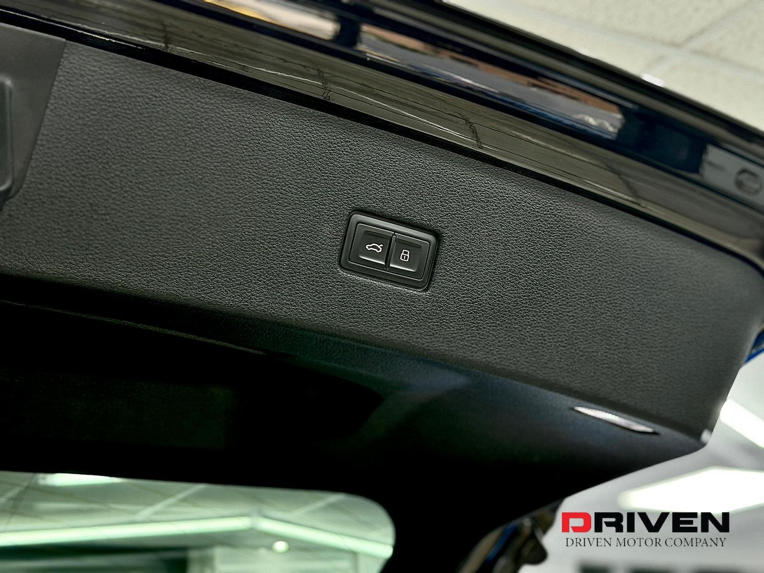 Used Audi Q8 2018 for sale - 76517925: Photo 42