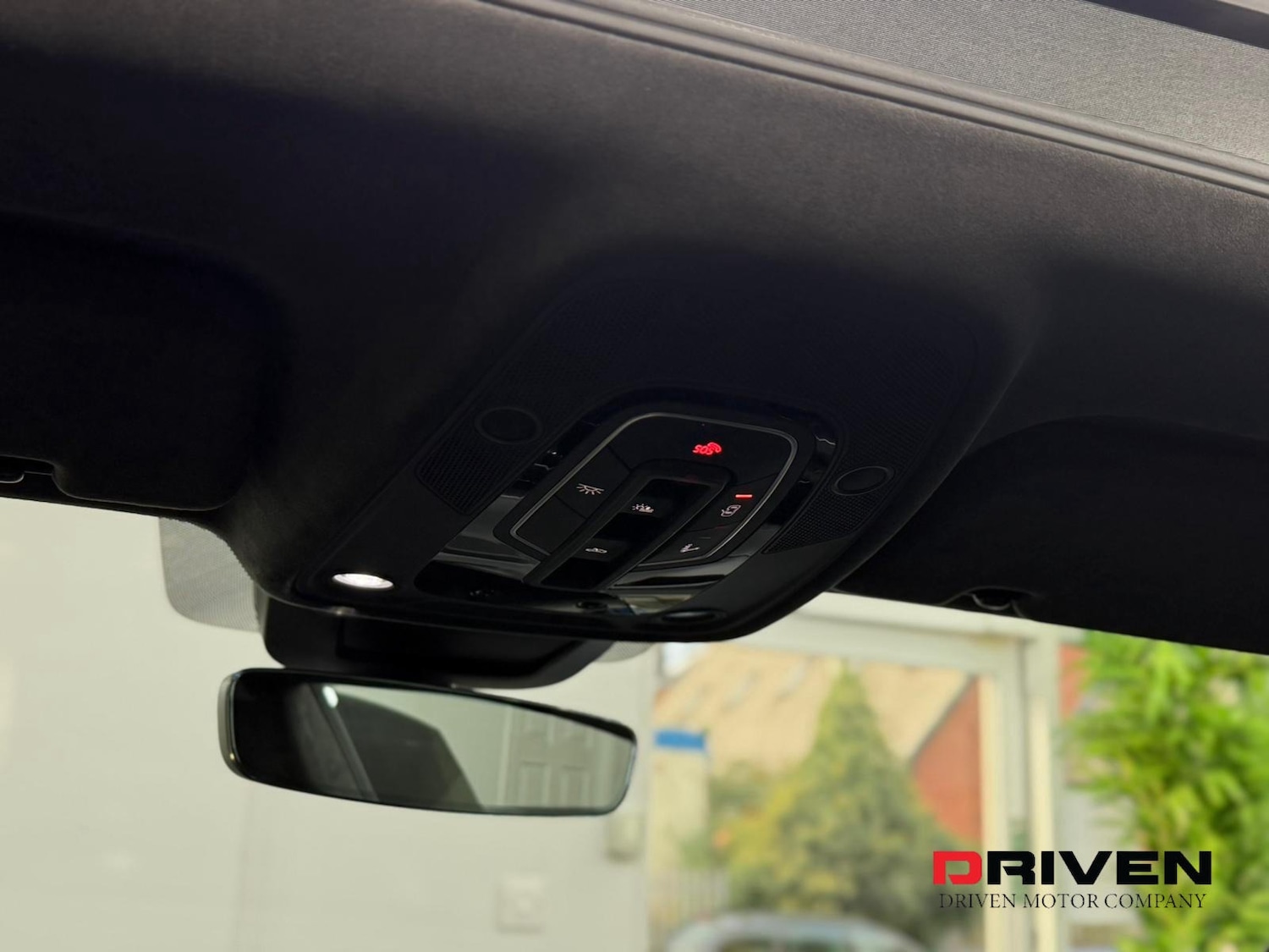 Used Audi Q8 2018 for sale - 76517925: Photo 45