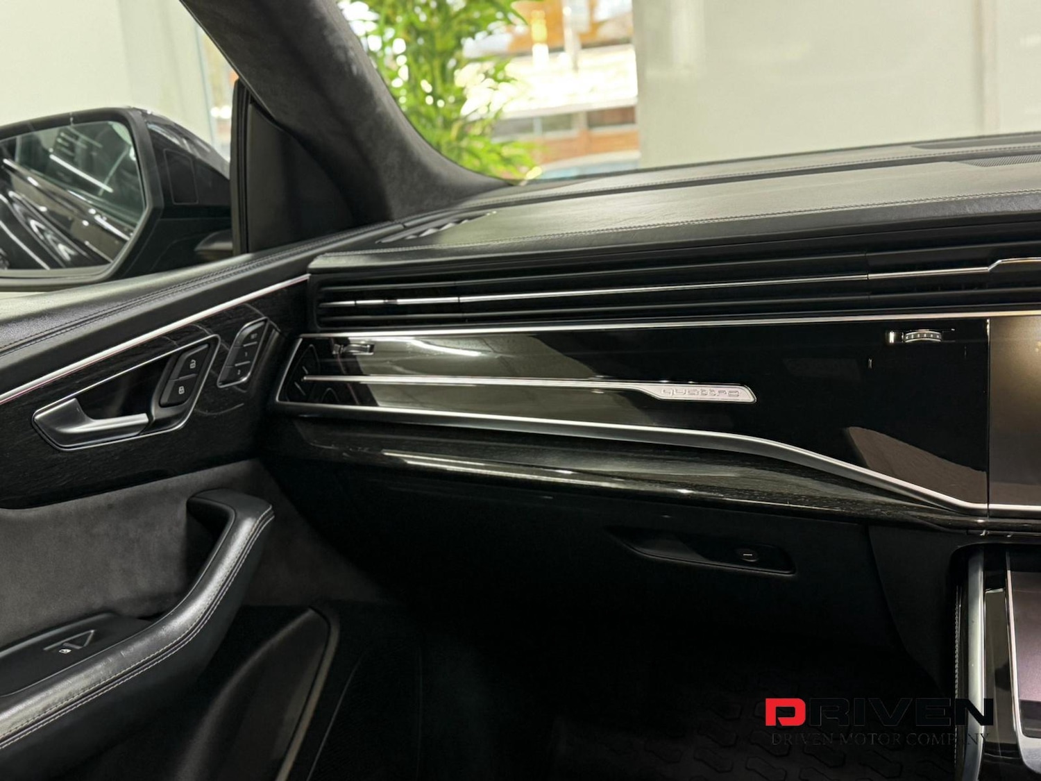 Used Audi Q8 2018 for sale - 76517925: Photo 49
