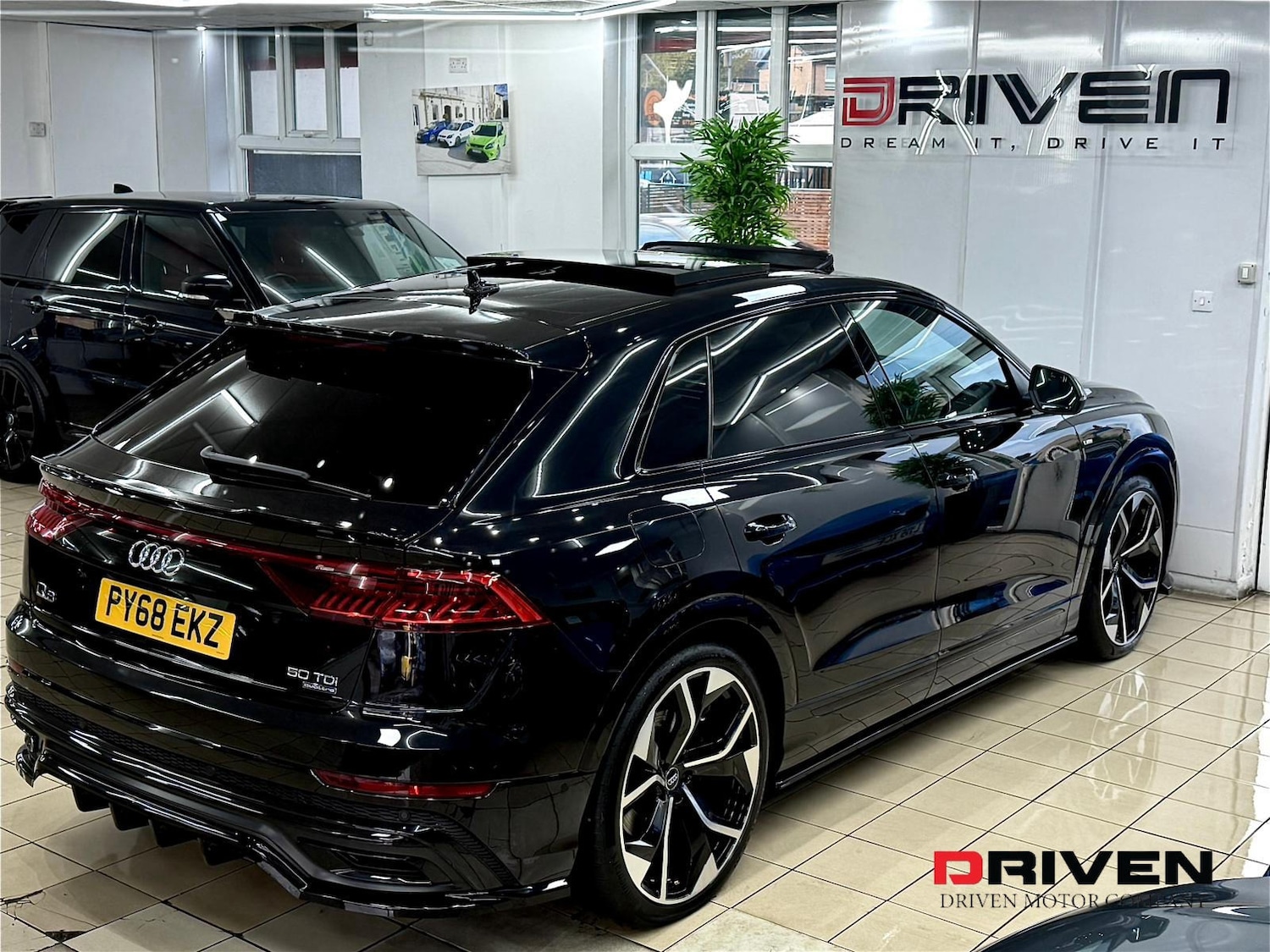Used Audi Q8 2018 for sale - 76517925: Photo 7