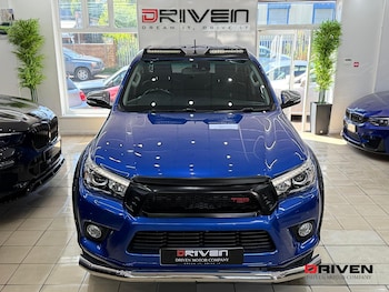 Used Toyota Hilux 2017 for sale - 75231638: Photo
