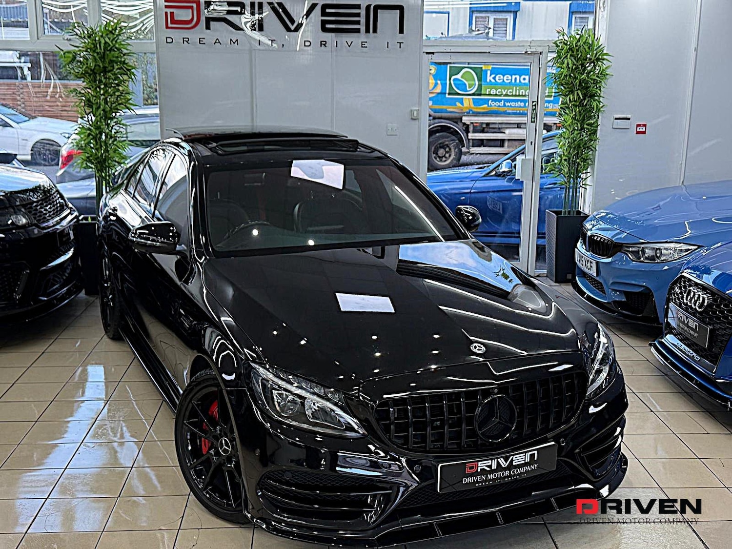 Used Mercedes-Benz C Class 2017 for sale - 76583073: Photo 3