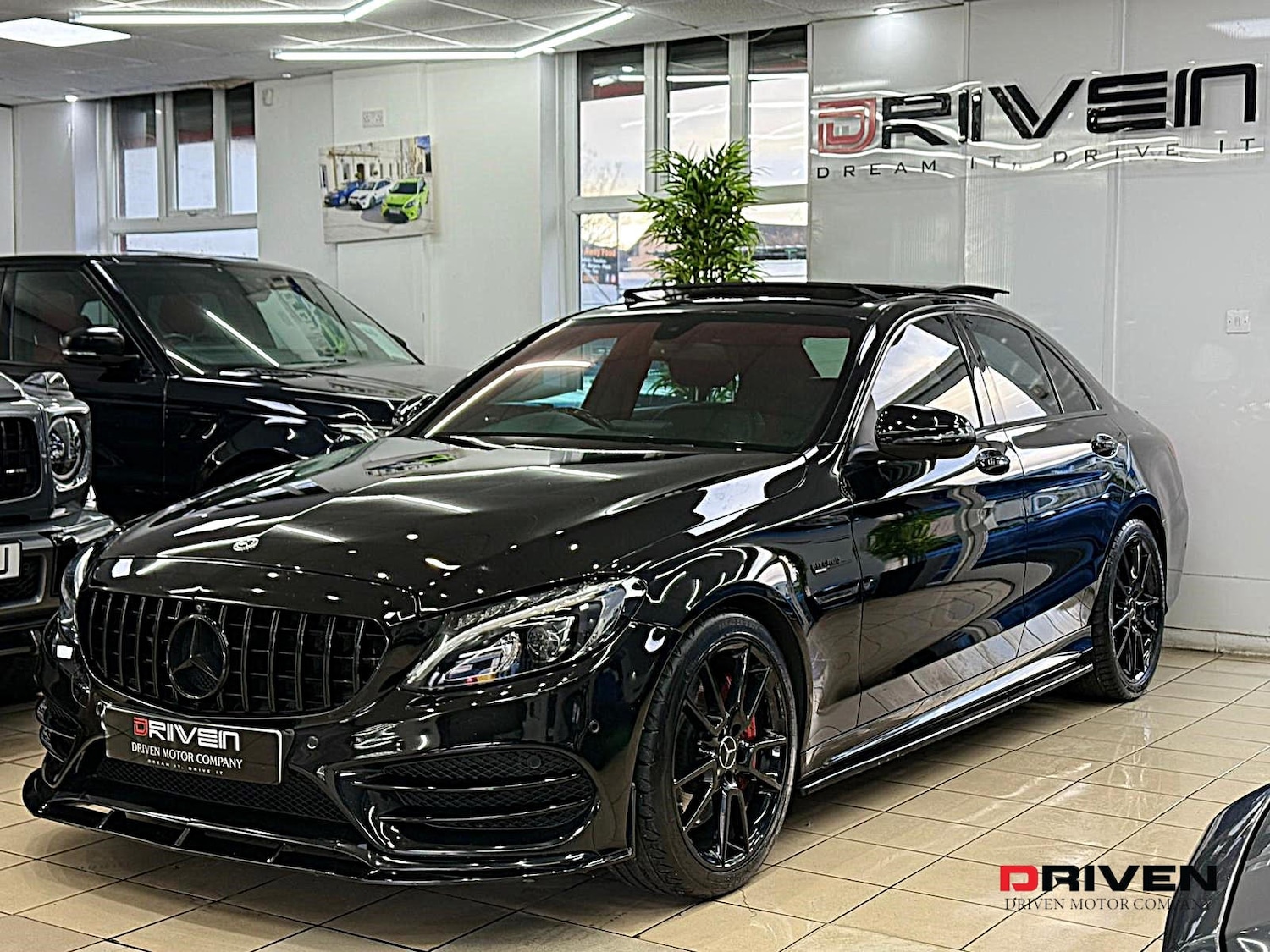 Used Mercedes-Benz C Class 2017 for sale - 76583073: Photo 7