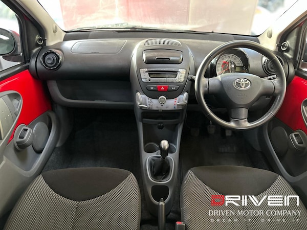 Used Toyota AYGO 2012 for sale - 70115558: Photo 10