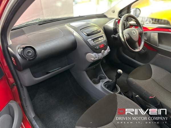 Used Toyota AYGO 2012 for sale - 70115558: Photo 12