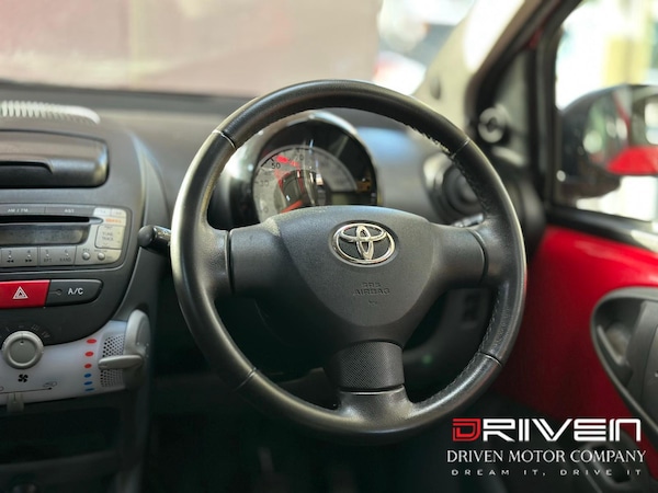 Used Toyota AYGO 2012 for sale - 70115558: Photo 13