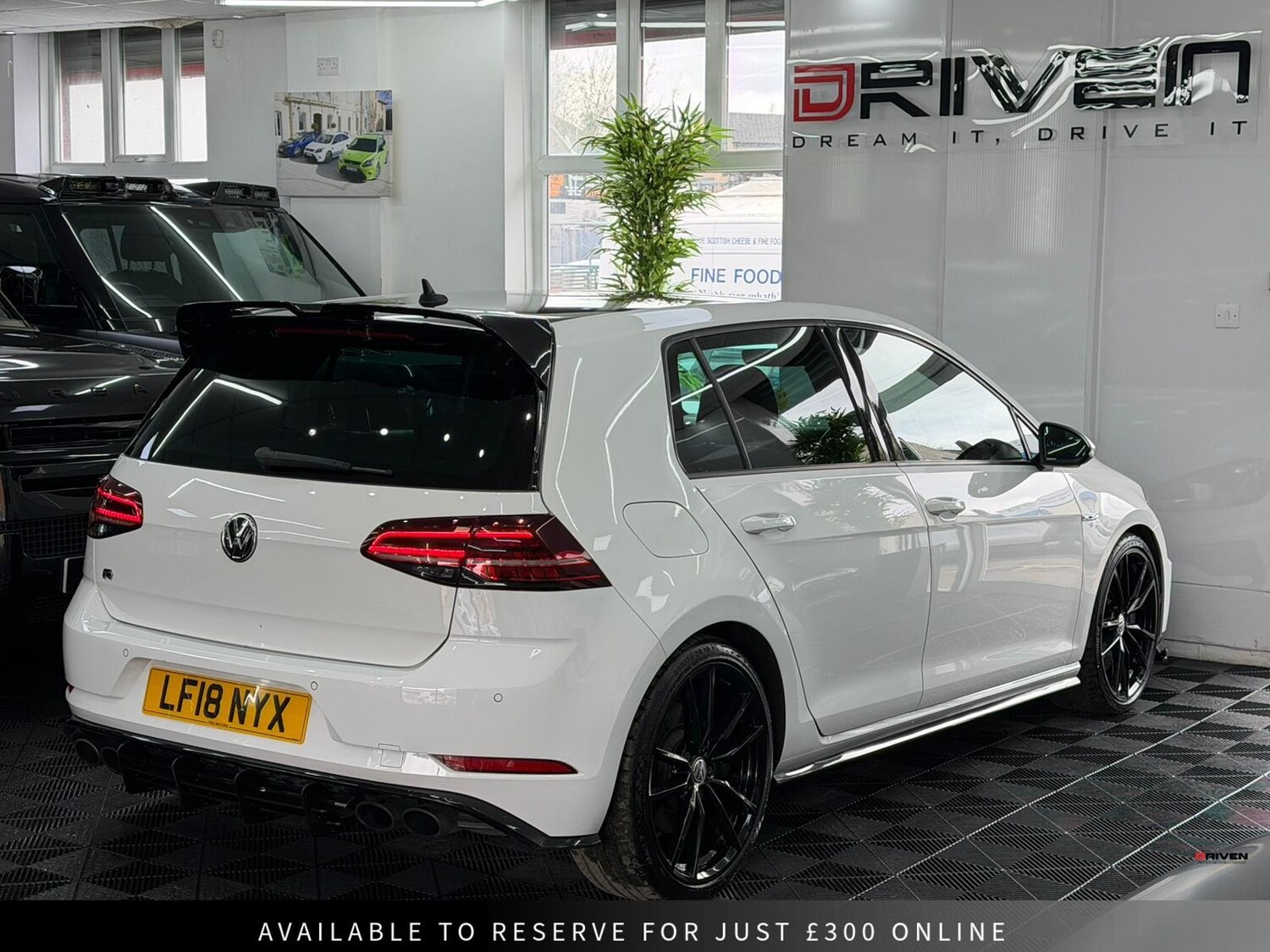 Used Volkswagen Golf 2018 for sale - 78212237: Photo 11